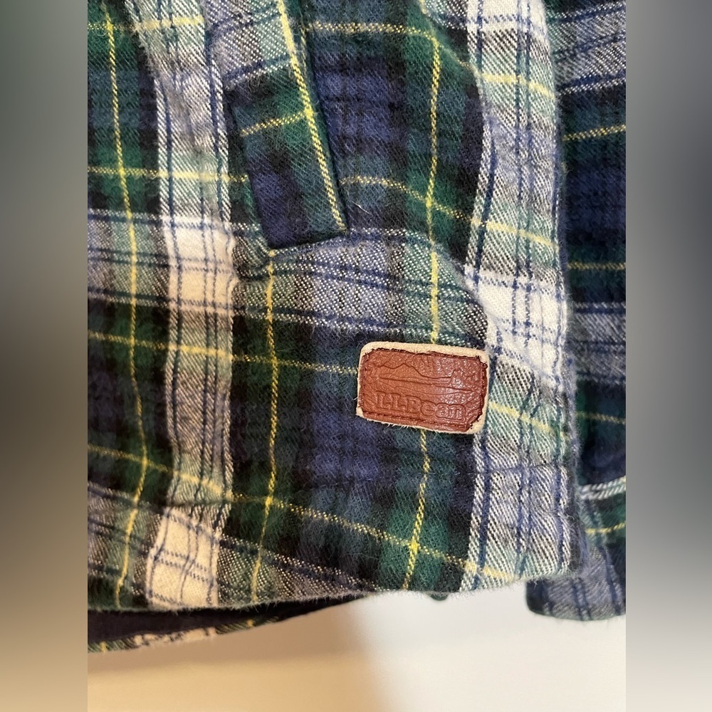 L.L. Bean Flannel Hoodie Scotch TartanPlaid Relaxed Fit Full Zip Size Small - Picture 4 of 9